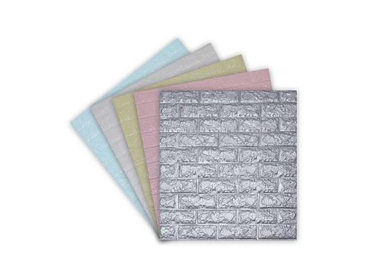 Etiqueta engomada auta-adhesivo del papel de empapelar de la decoración PE de la espuma del papel pintado del papel pintado casero 3D los 70x77cm del dormitorio
