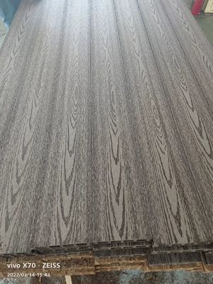 Impermeabilice no el suelo dirigido Decking al aire libre de madera de roble del resbalón WPC