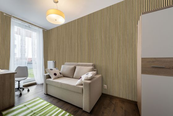 Tablero estriado acústico del panel del grano de madera insonoro para la decoración interior