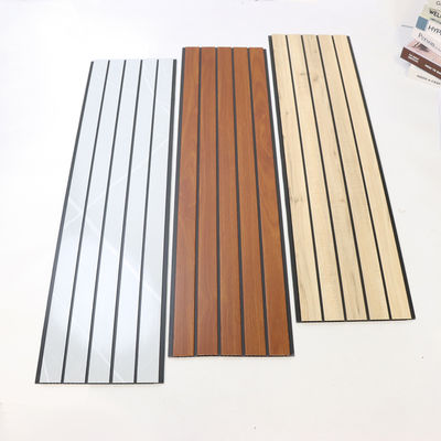 Panel de pared de PVC impermeable de hoja de PVC revestimiento de pared de PVC para salón dormitorio uso comercial Panel de pared de PVC