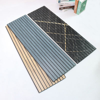 Panel de techo de PVC en relieve en 3D para paredes decorativas Moderno Panel de pared de superficie texturizada de revestimiento de pared de PVC fácil de limpiar