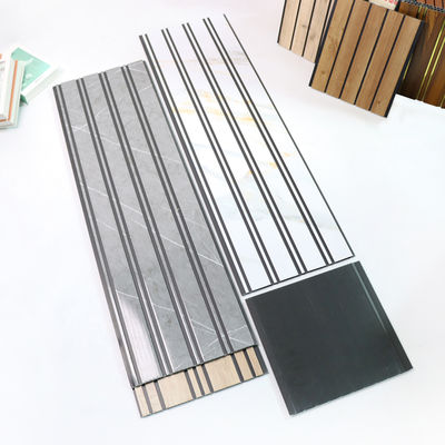 Panel de techo de PVC de grado comercial para paredes impermeable a la humedad Panel de pared de PVC a prueba de humedad para tiendas, hoteles y restaurantes