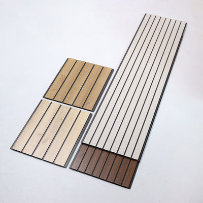 Panel de techo de PVC con sistema de clip oculto para la pared tablero de pared sin costuras instalación rápida sistema de pared ahorrar tiempo costo