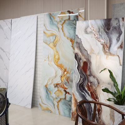 Suministro a granel de paneles de pared de ducha de PVC de 1000x2400 mm para proyectos de construcción