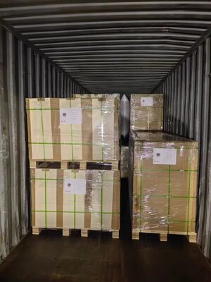 2026 El Decking de madera exterior de WPC Ipe del grano teja el suelo de madera compuesto plástico del roble