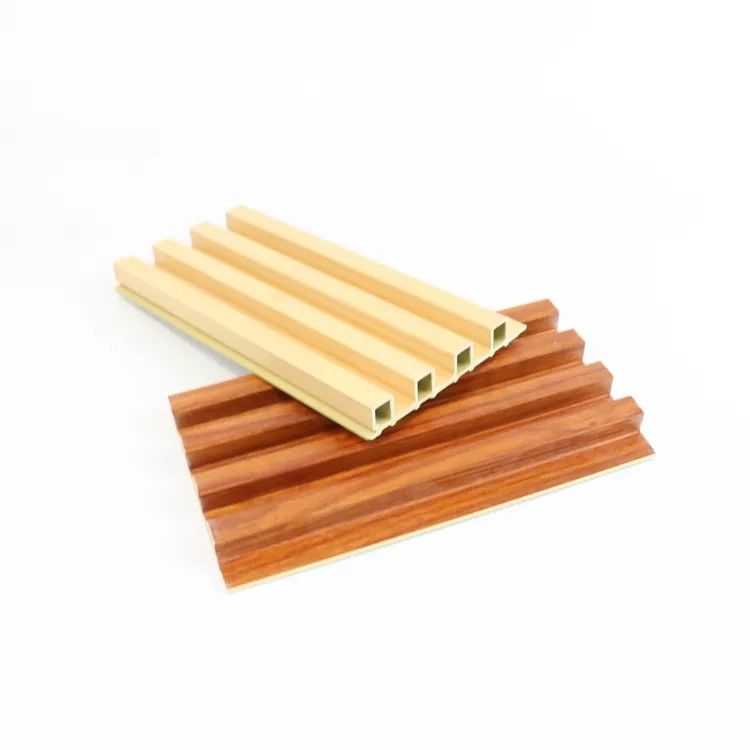 Panel de pared de WPC interior impermeable para decoración de paredes interiores Fácil instalación y mantenimiento gratuito