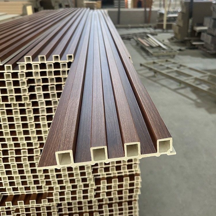 Decoración de interiores Paneles de madera de plástico compuesto de 160x24 Wpc para paredes interiores