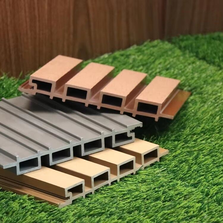 Aislamiento térmico y acústico Wpc revestimiento exterior Panel de pared exterior para exterior