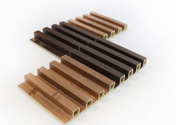 Revestimiento estriado interior compuesto de madera del panel de pared del wpc de los paneles para la decoración interior