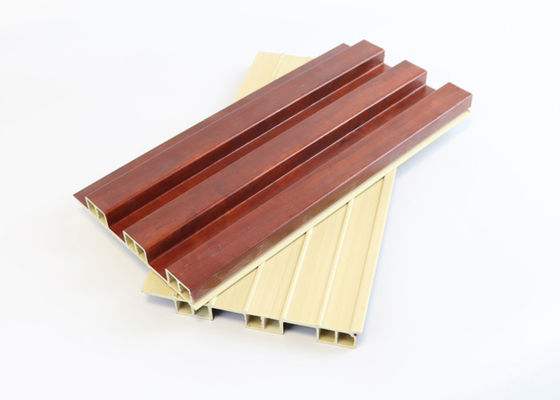 La madera interior de la decoración estrió el panel de pared compuesto de WPC prenda impermeable de 160m m x de 24m m