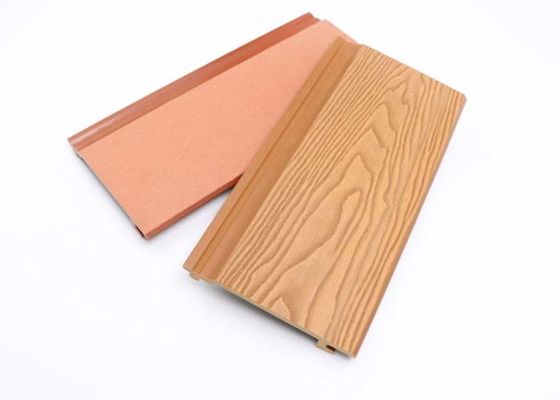 El panel de pared exterior compuesto plástico de madera Co sacó panel de revestimiento estriado de WPC