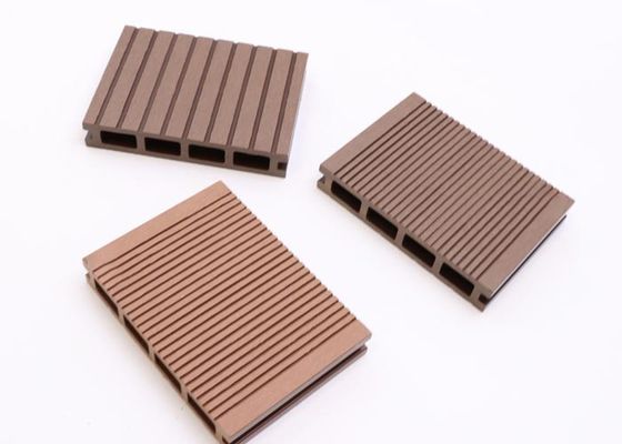 Tableros de cubierta compuestos plásticos de madera al aire libre de la textura del Decking de madera del suelo WPC