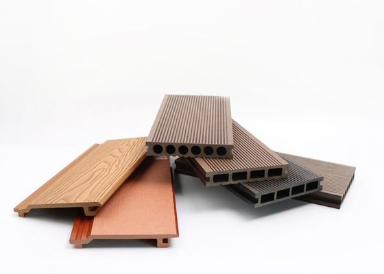 Tablero resistente 140x25x2900 de la terraza del Decking WPC de la grieta plástica WPC