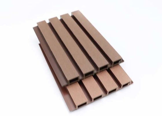Alta protuberancia al aire libre de lujo brillante del Co de la prenda impermeable del panel de pared del panel de pared del exterior WPC