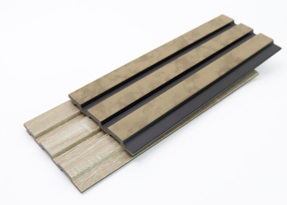 La pared estriada insonora impermeable del picosegundo artesona el compuesto plástico de madera fácil de la instalación