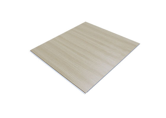 Los paneles de pared interiores revestidos ULTRAVIOLETA laminados del PVC calientan el aislamiento