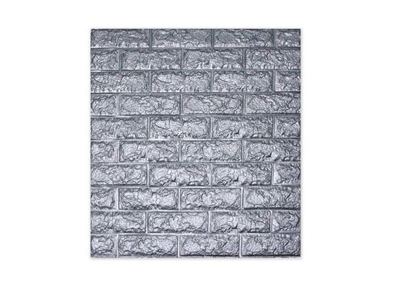 Rollo decorativo de la etiqueta engomada de la pared de la espuma del ladrillo auto-adhesivo de la espuma 3D para la decoración de la sala de estar