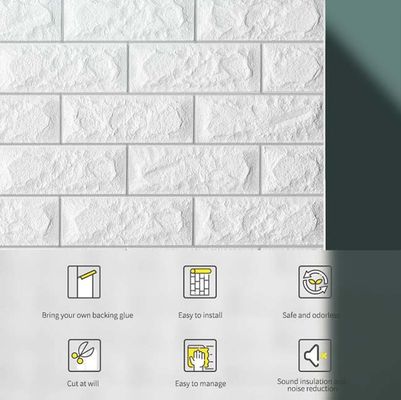 Rollo decorativo de la etiqueta engomada de la pared de la espuma del ladrillo auto-adhesivo de la espuma 3D para la decoración de la sala de estar
