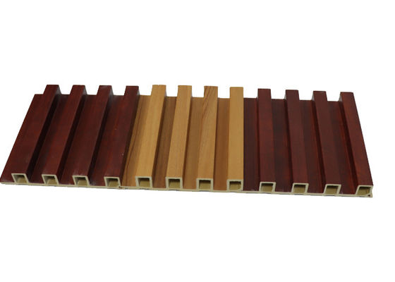 Prenda impermeable de madera del panel de pared de Wpc de la lumbrera del grano 195 * 25 * 2900m m para la decoración interior