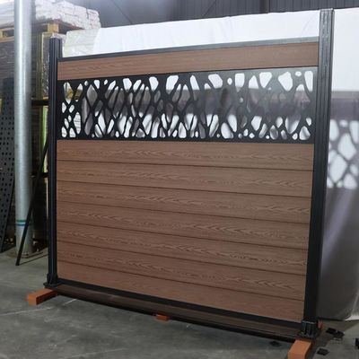 Cerca fácil Panels de Wpc de la instalación tableros exteriores de la protuberancia del 1.8m * del 1.8m Co