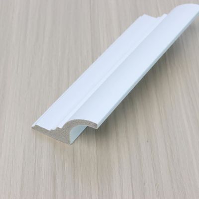 Tablero que bordea del picosegundo de la decoración interior los 2.4m con espuma plástica