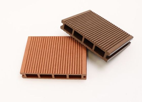 Compuesto al aire libre de WPC del piso del Decking de madera de la prenda impermeable incombustible del grano