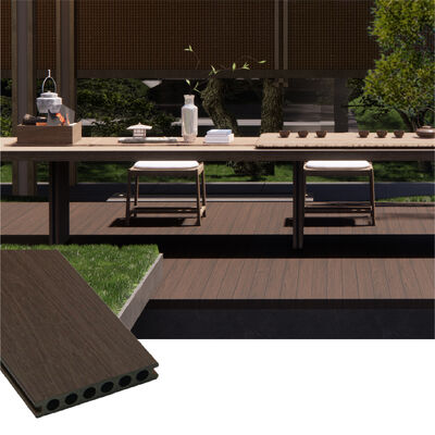 Decking de WPC para exteriores duradero.
