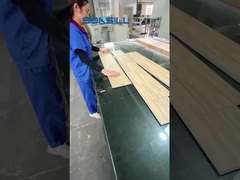 Suelo laminado de lujo del vinilo del tablón del proceso estadístico para el hospital